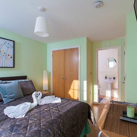 Harrow Private Rooms Exterior photo