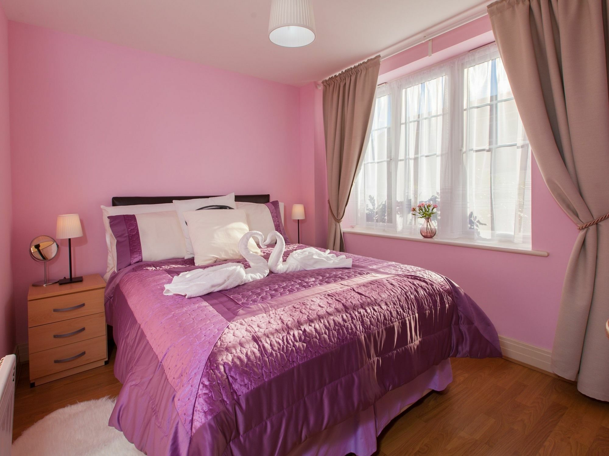 Harrow Private Rooms Exterior photo